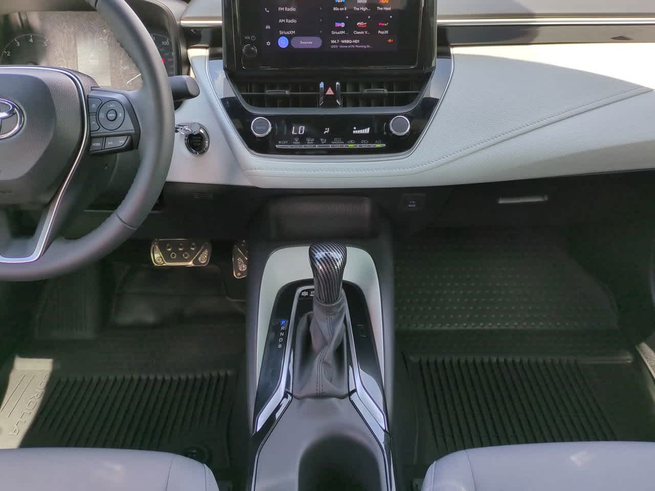 2024 Toyota Corolla SE 18