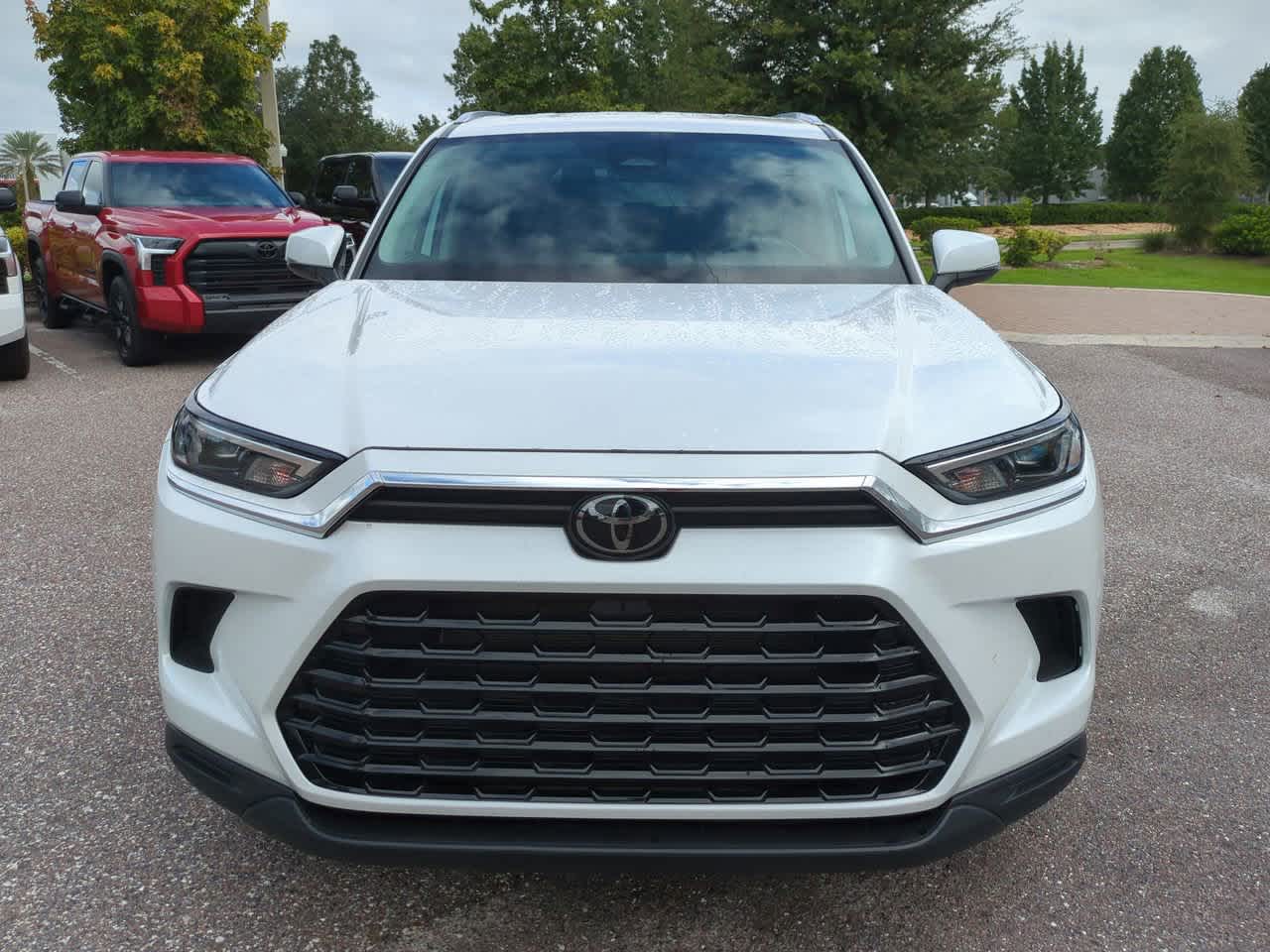 Thumbnail: 2024 Toyota Grand Highlander - 9