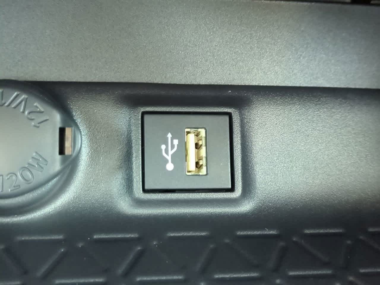 Thumbnail: 2025 Toyota RAV4 - 20