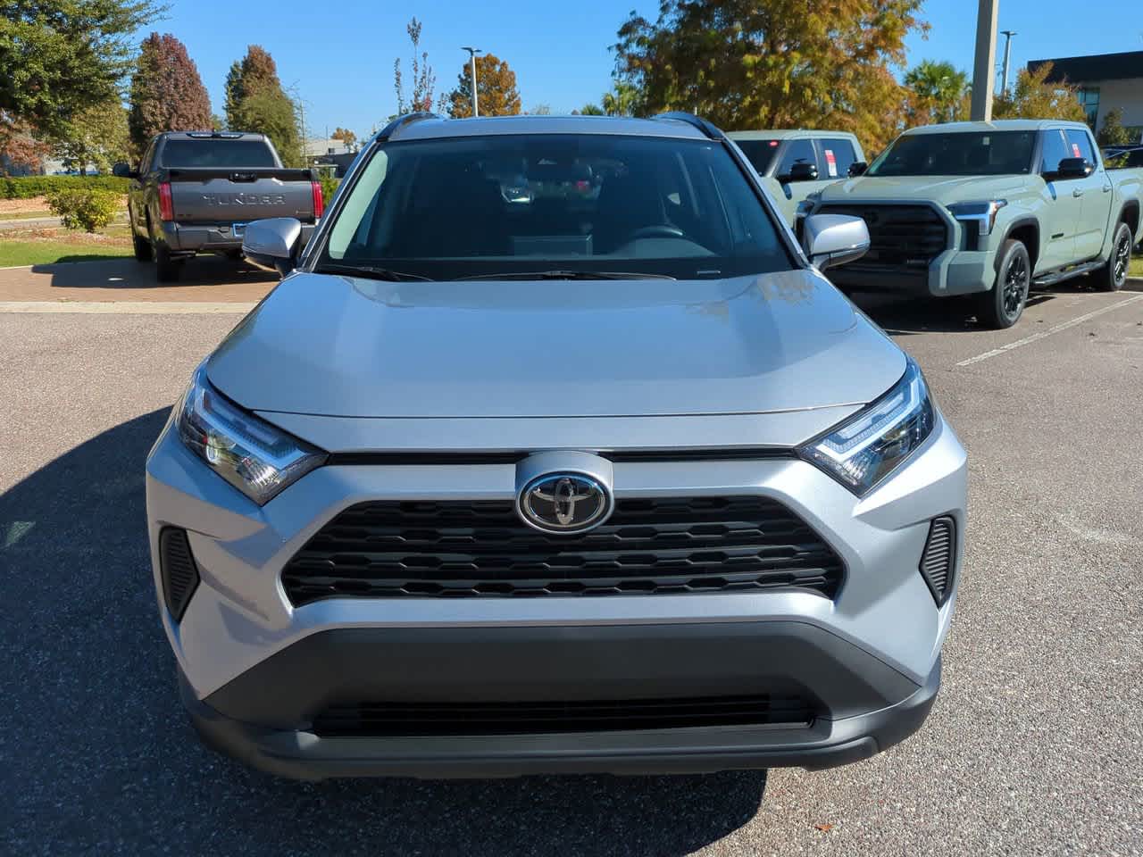 Thumbnail: 2025 Toyota RAV4 - 9