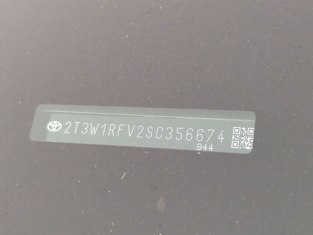 Thumbnail: 2025 Toyota RAV4 - 26