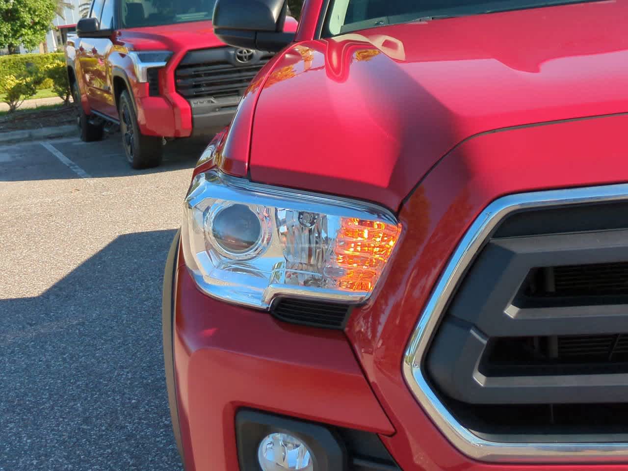 Thumbnail: 2023 Toyota Tacoma - 10