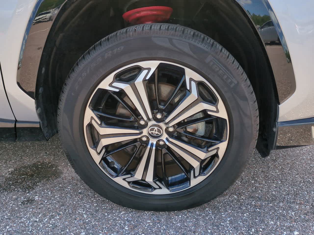 2021 Toyota RAV4 Prime XSE 11