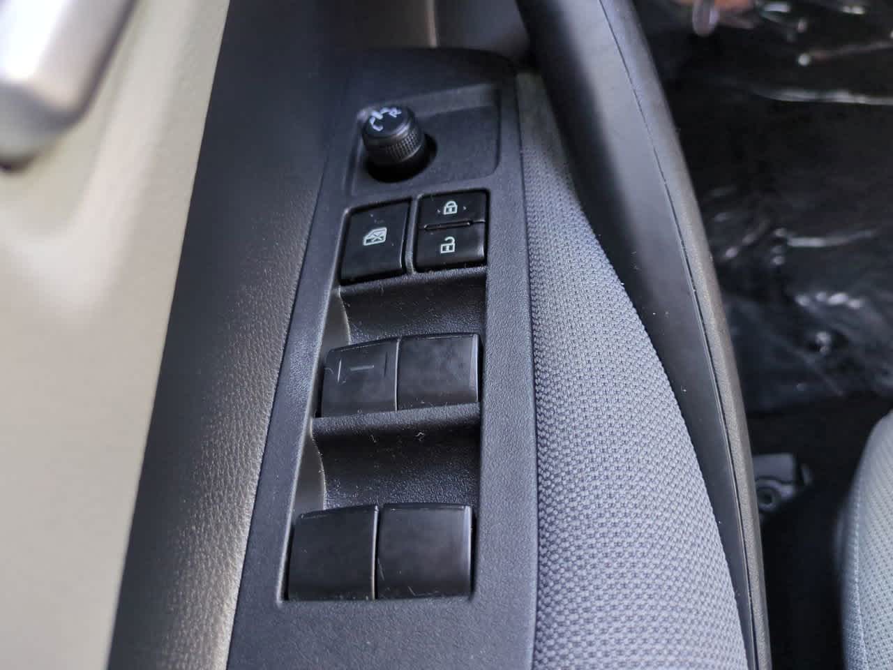 Thumbnail: 2021 Toyota Corolla - 21