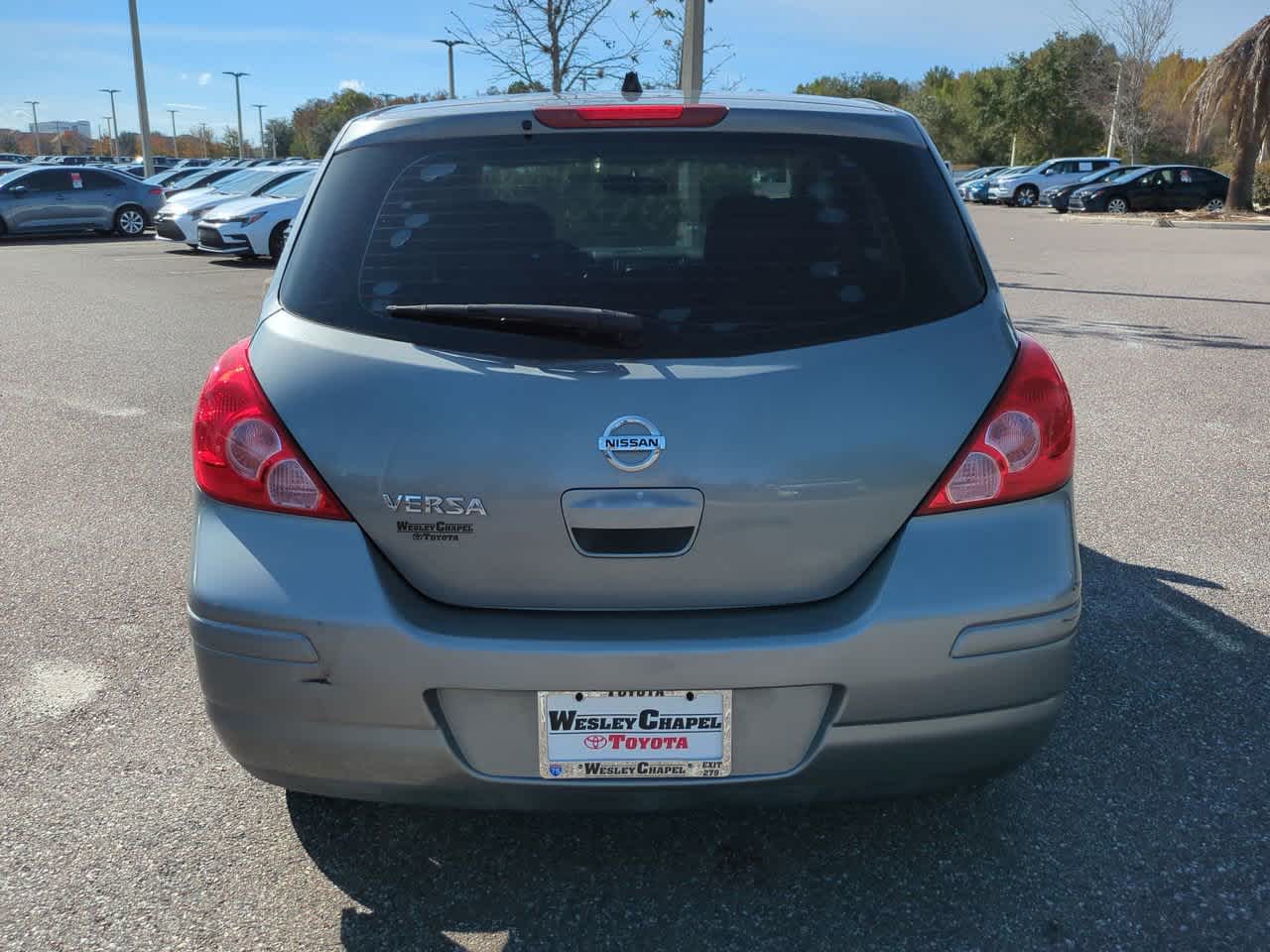 Thumbnail: 2012 Nissan Versa - 5