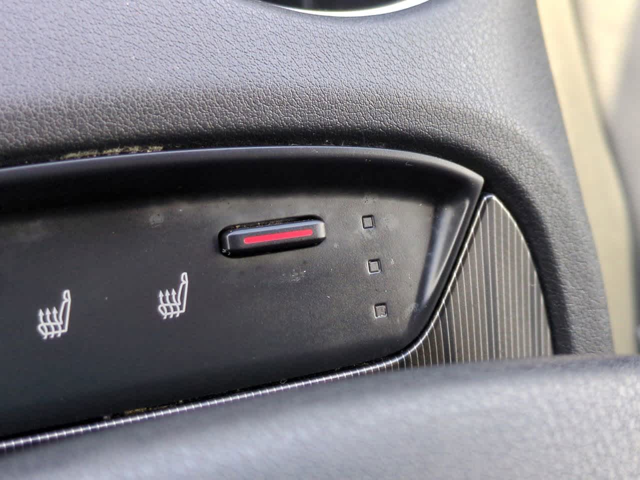 Thumbnail: 2021 Toyota Venza - 21