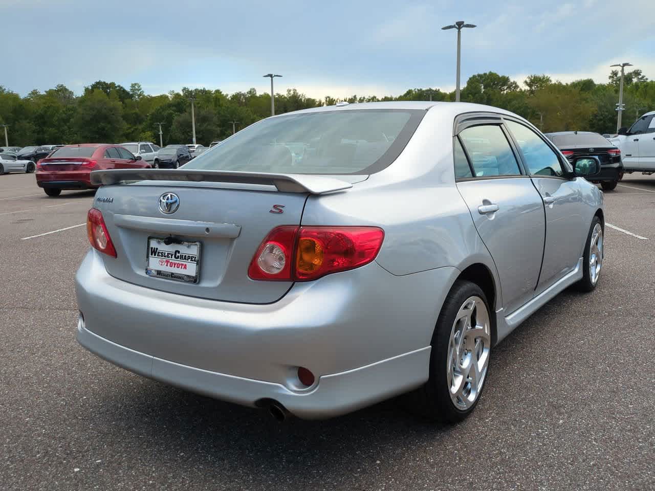 Thumbnail: 2010 Toyota Corolla - 6
