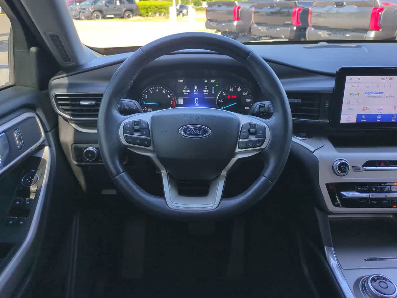 Thumbnail: 2022 Ford Explorer - 15