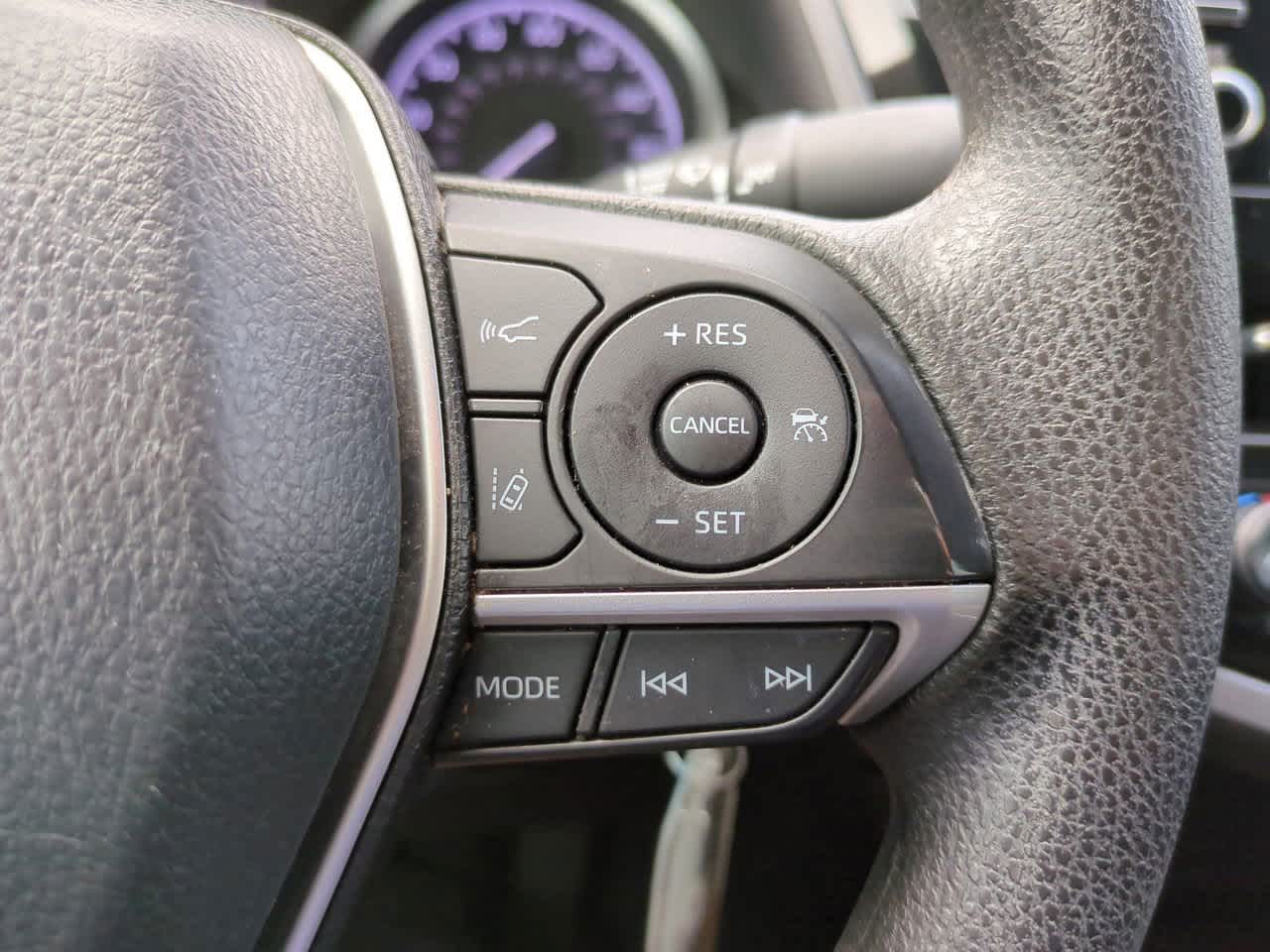 Thumbnail: 2023 Toyota Camry - 22