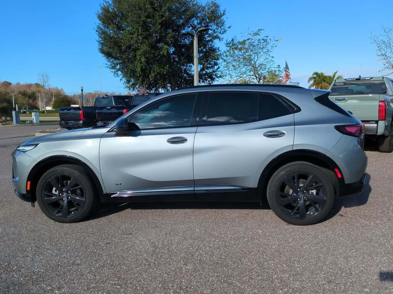 Thumbnail: 2024 Buick Envision - 3