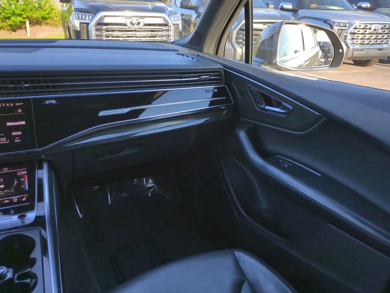 Thumbnail: 2021 Audi Q7 - 16