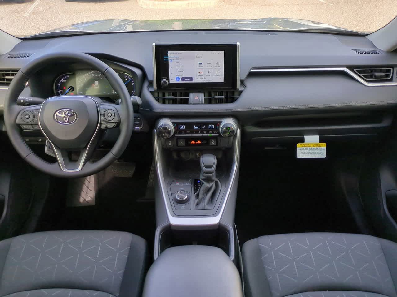 Thumbnail: 2025 Toyota RAV4 - 14