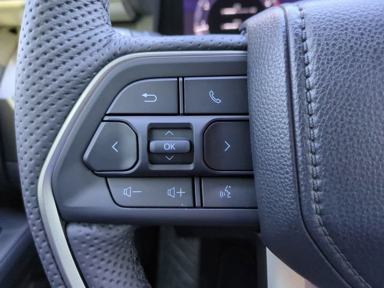 Thumbnail: 2025 Toyota Tacoma - 24