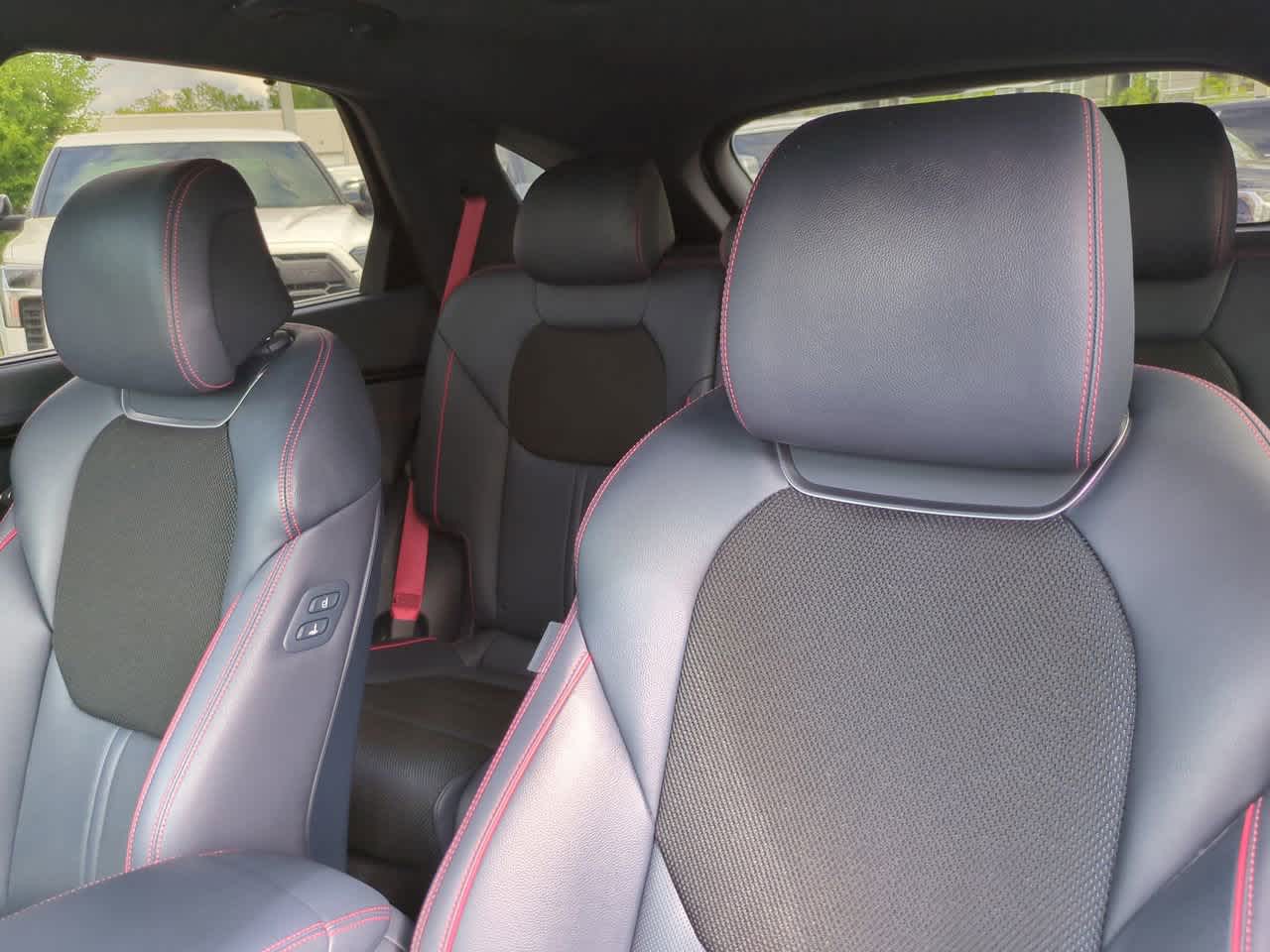 Thumbnail: 2023 Genesis GV70 - 8