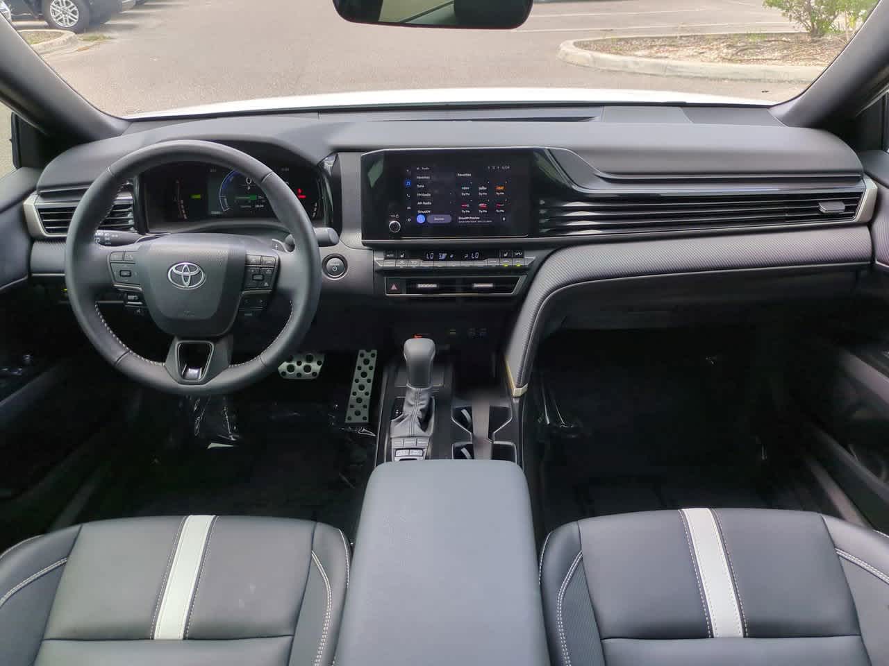 Thumbnail: 2025 Toyota Camry - 14