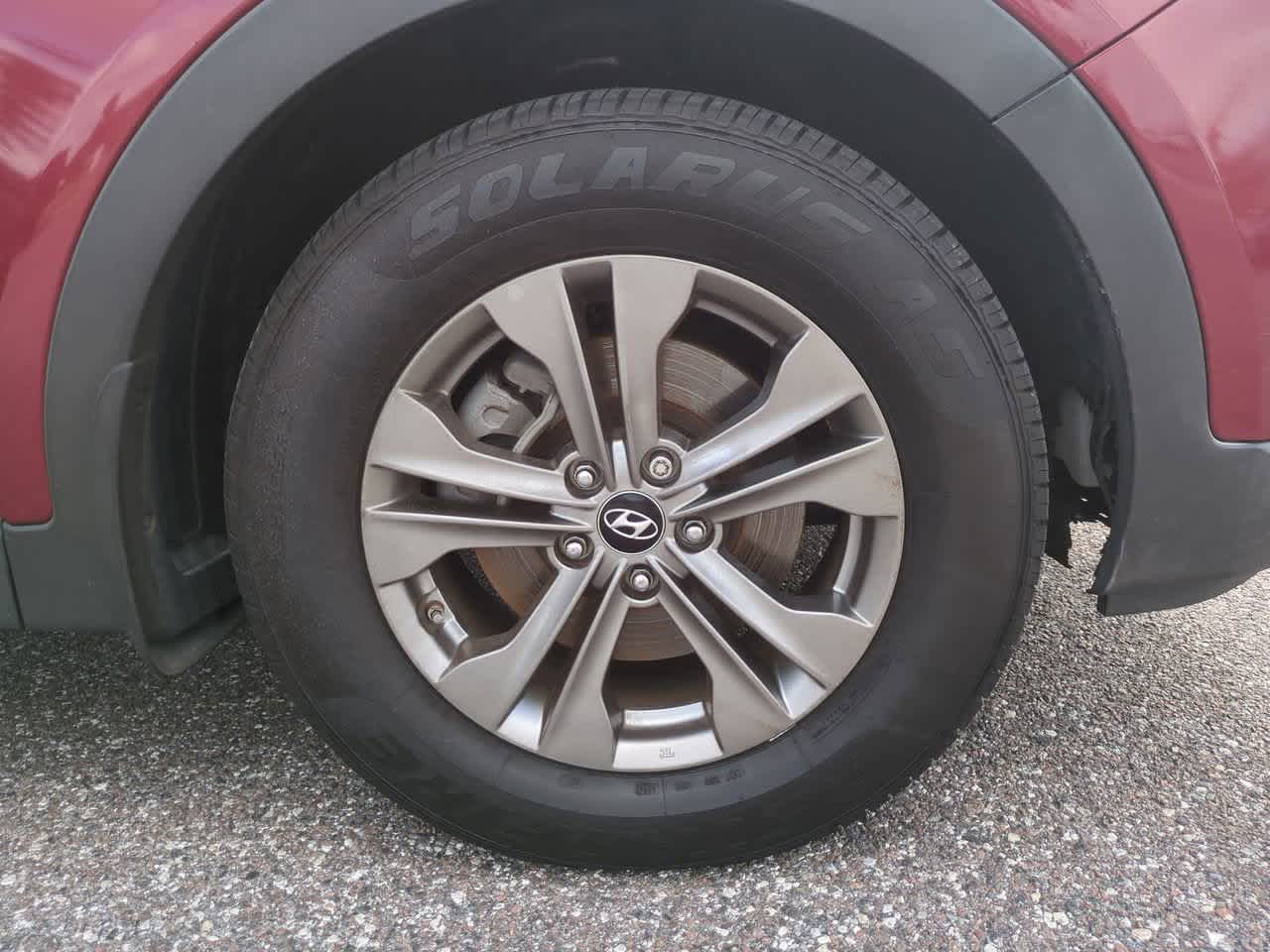 Thumbnail: 2013 Hyundai Santa Fe - 11
