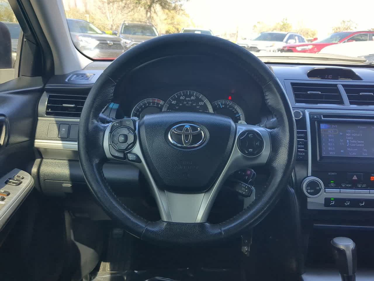 Thumbnail: 2012 Toyota Camry - 15