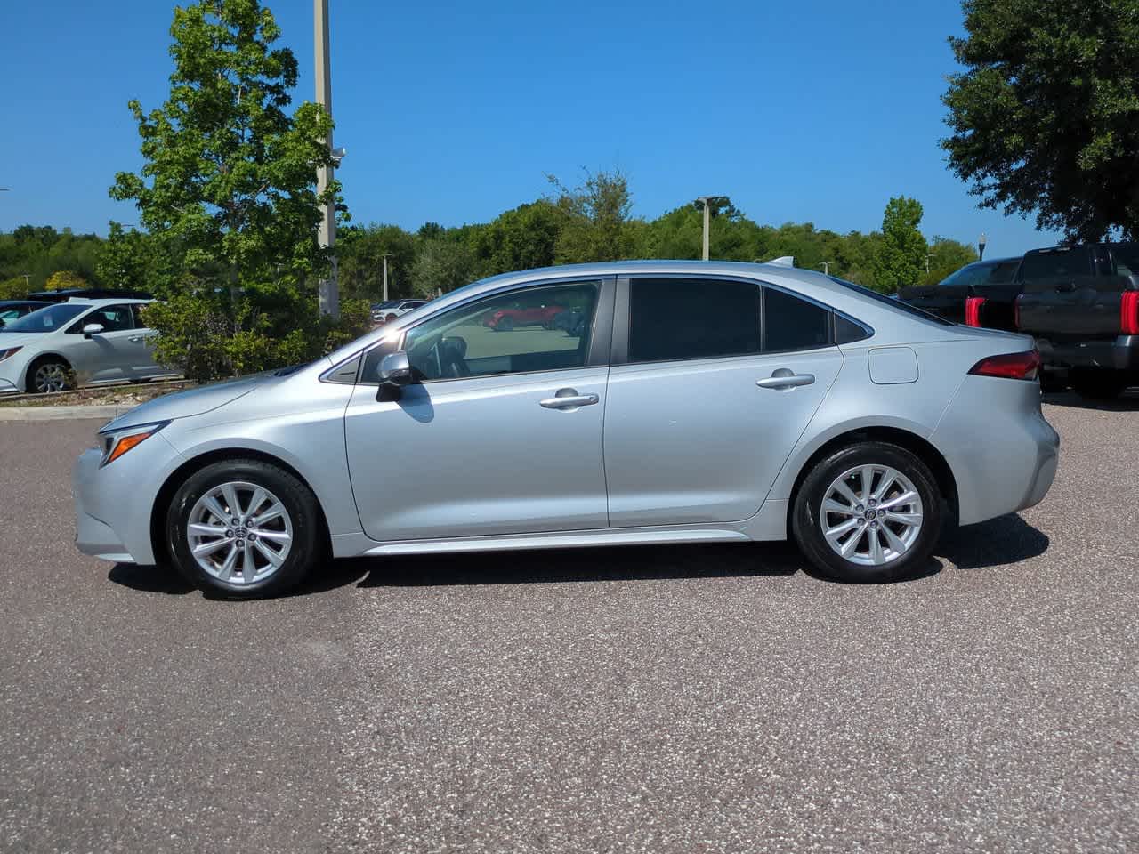 Thumbnail: 2024 Toyota Corolla - 3