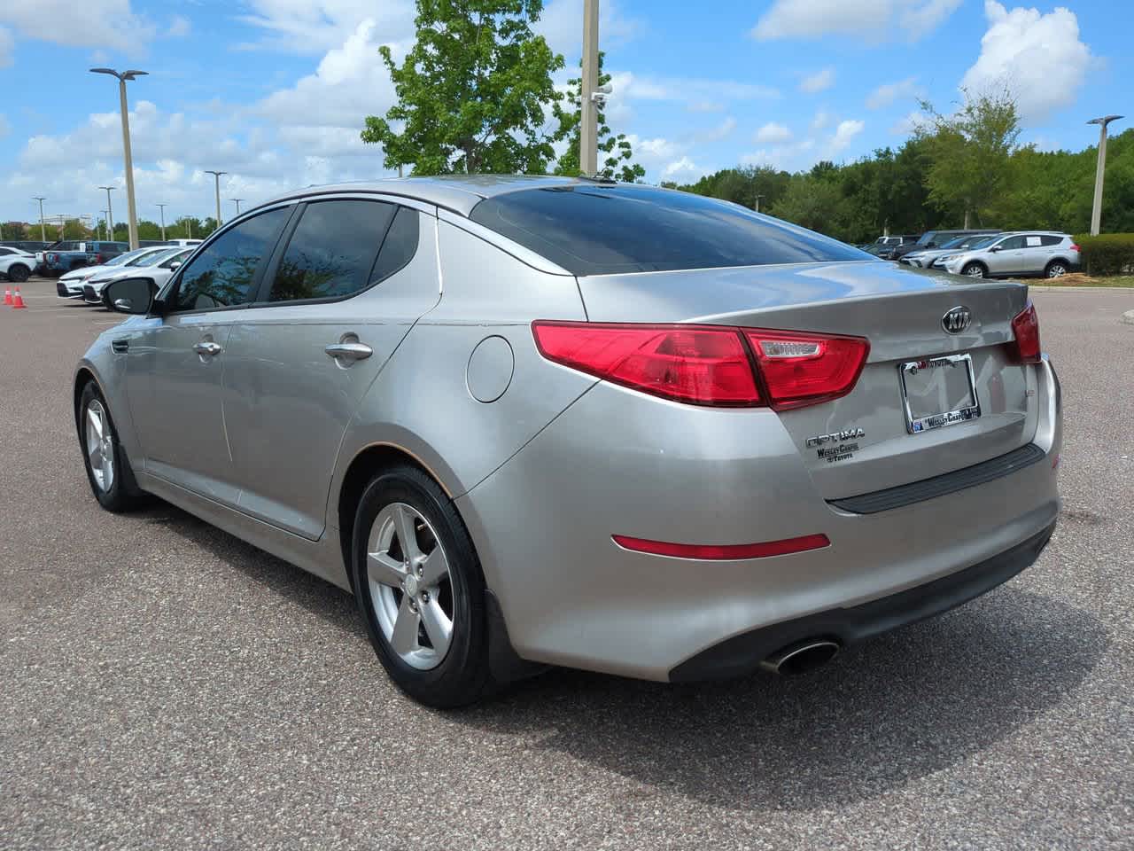 Thumbnail: 2015 Kia Optima - 4