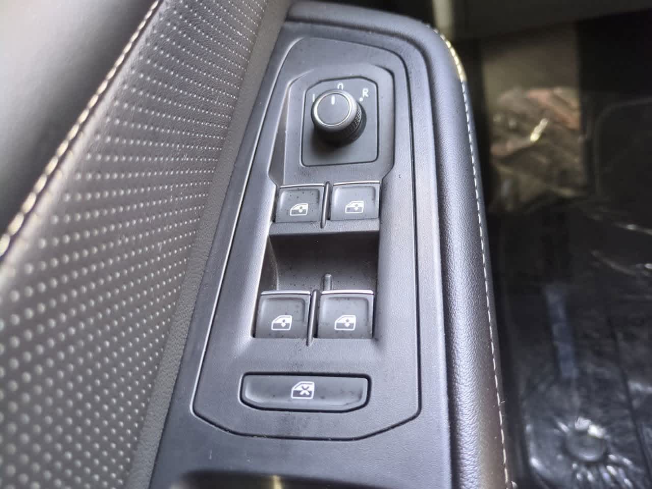 Thumbnail: 2024 Volkswagen Atlas - 23