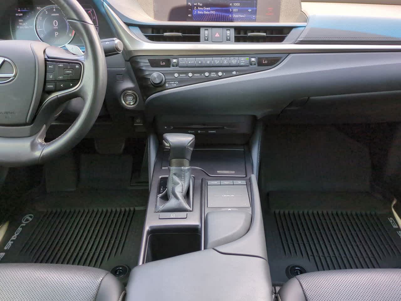 Thumbnail: 2019 Lexus ES - 18