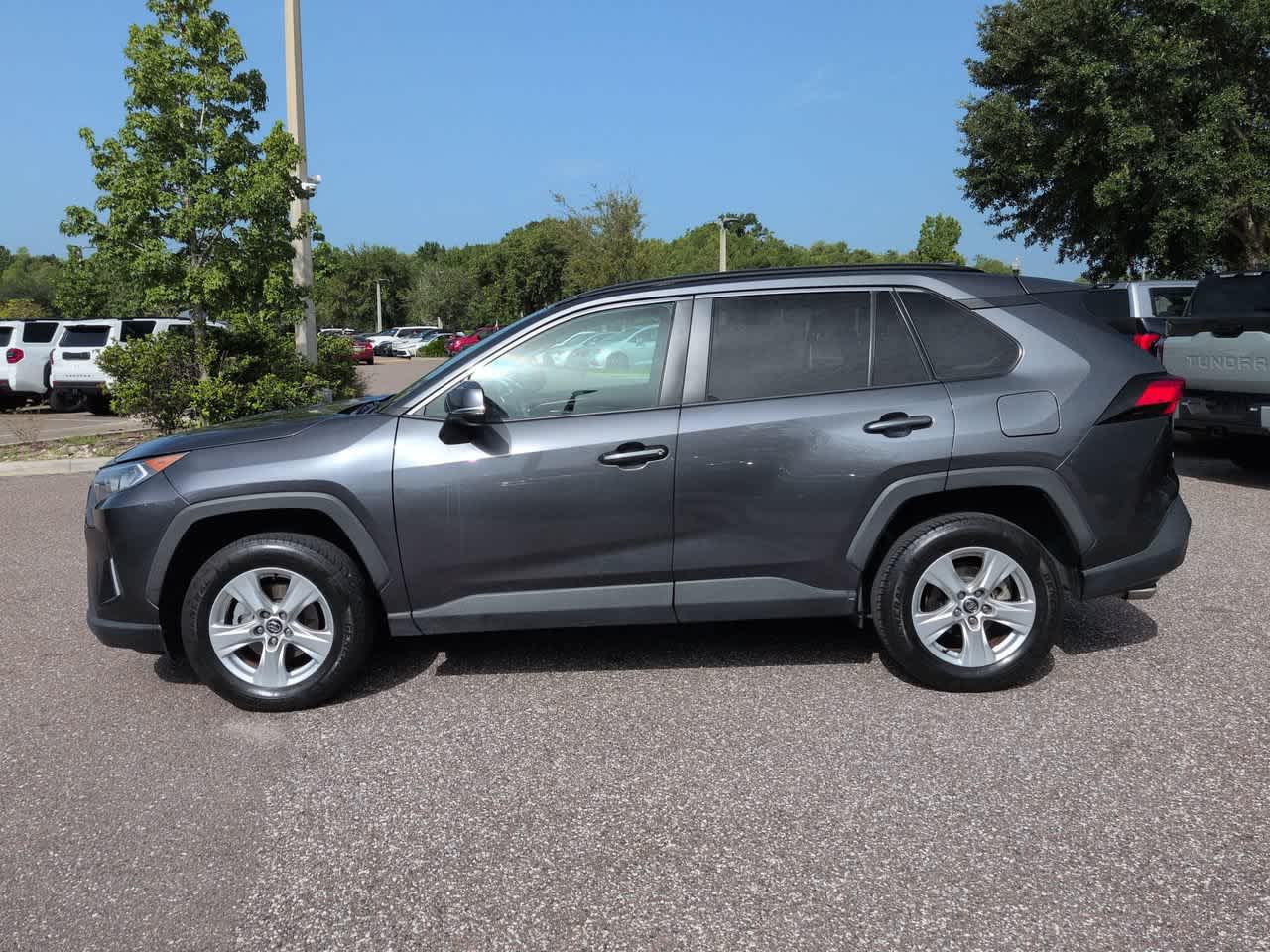 Thumbnail: 2020 Toyota RAV4 - 3