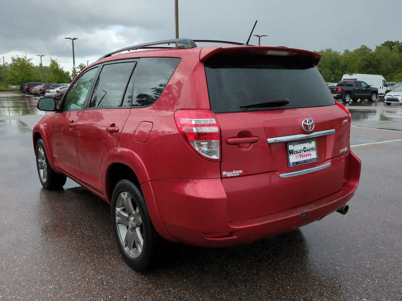 Thumbnail: 2011 Toyota RAV4 - 4