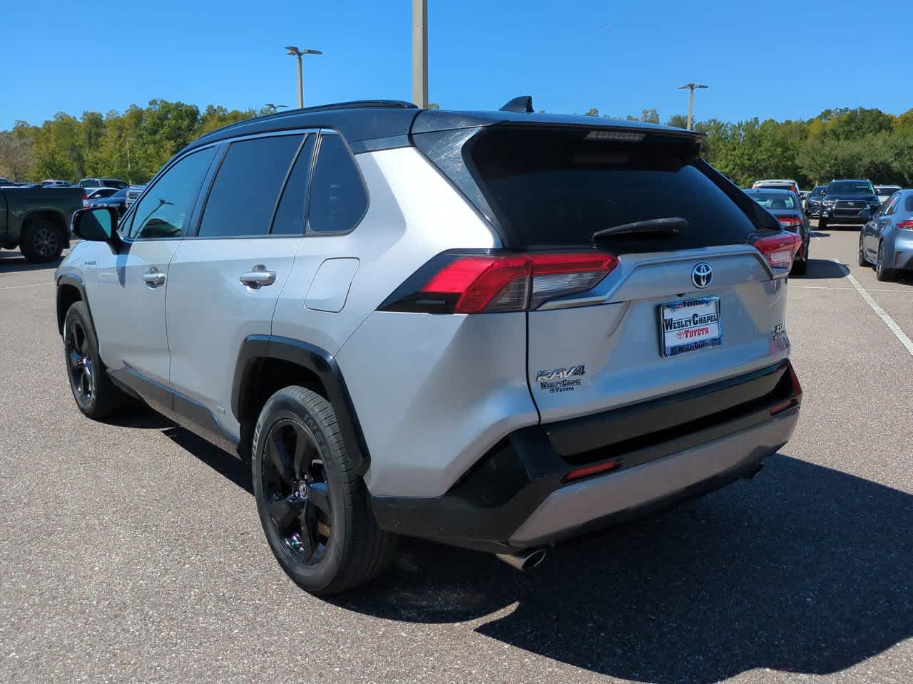Thumbnail: 2019 Toyota RAV4 - 4