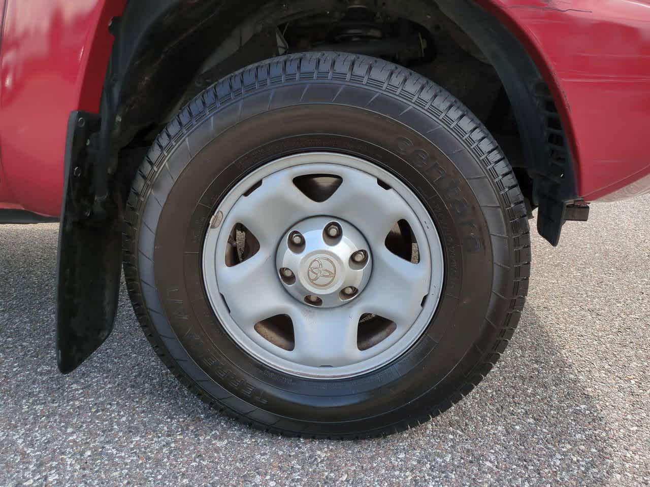 Thumbnail: 2015 Toyota Tacoma - 11
