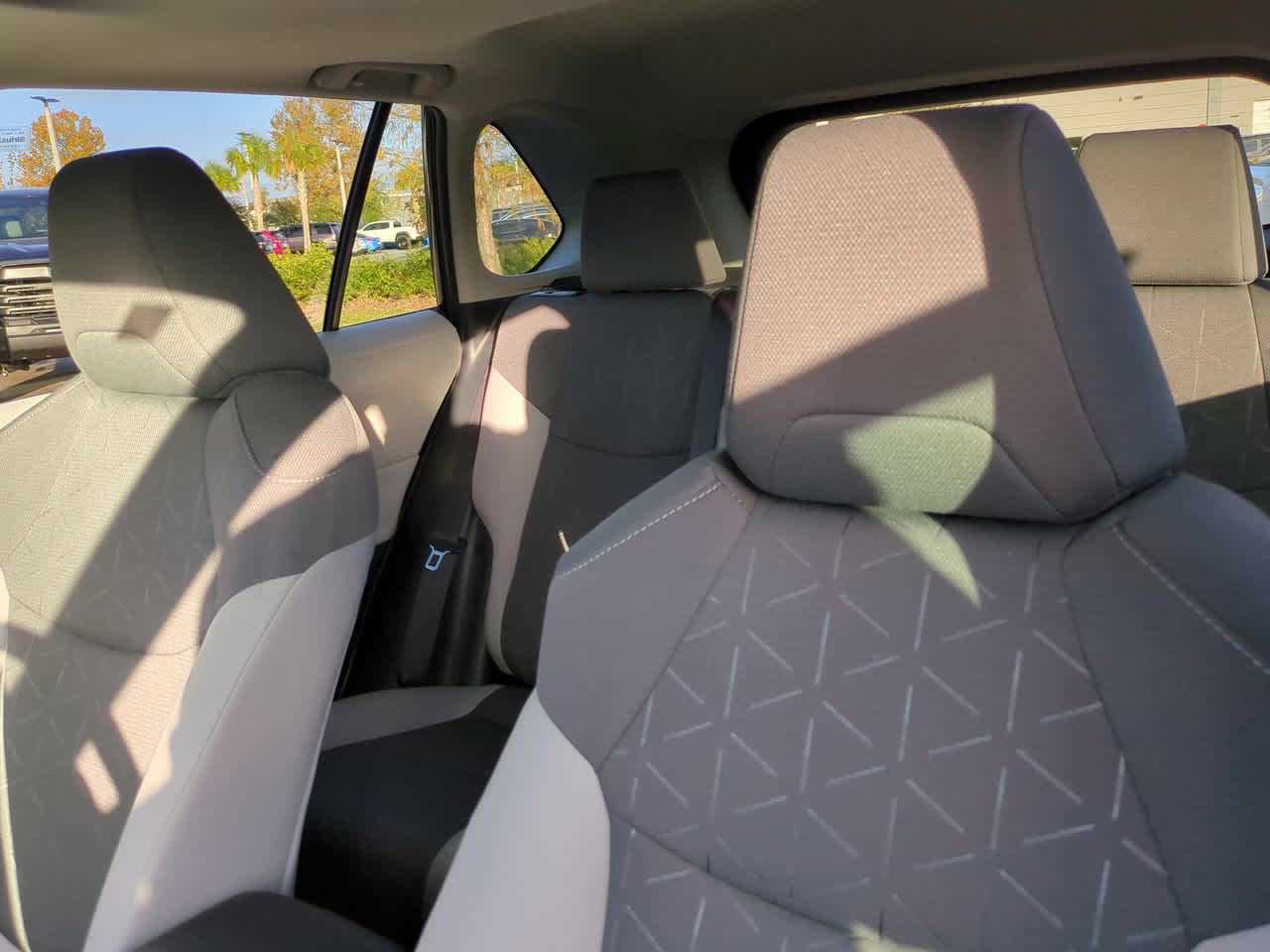 Thumbnail: 2025 Toyota RAV4 - 7