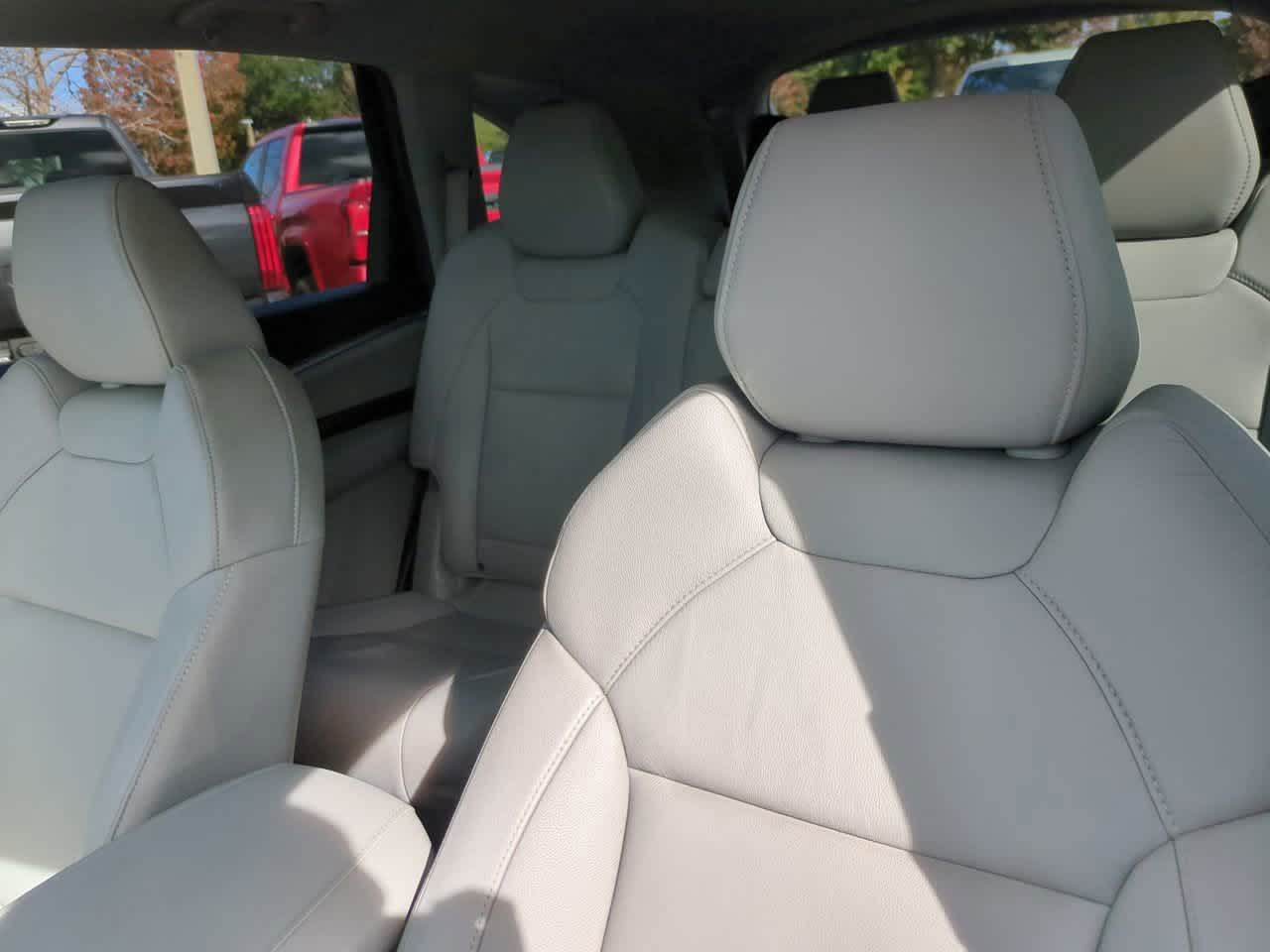 Thumbnail: 2017 Acura MDX - 8