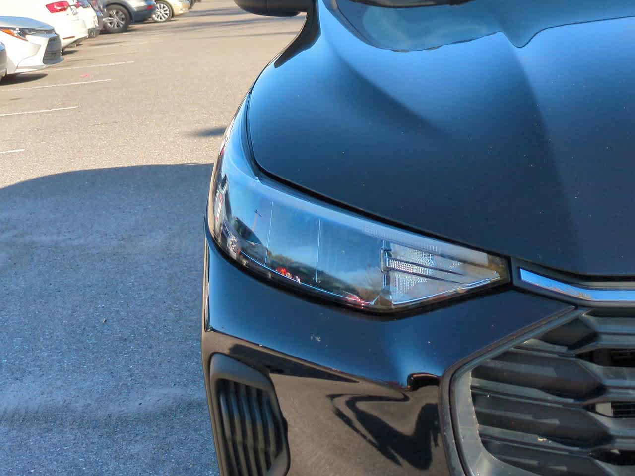 Thumbnail: 2025 Ford Escape - 10