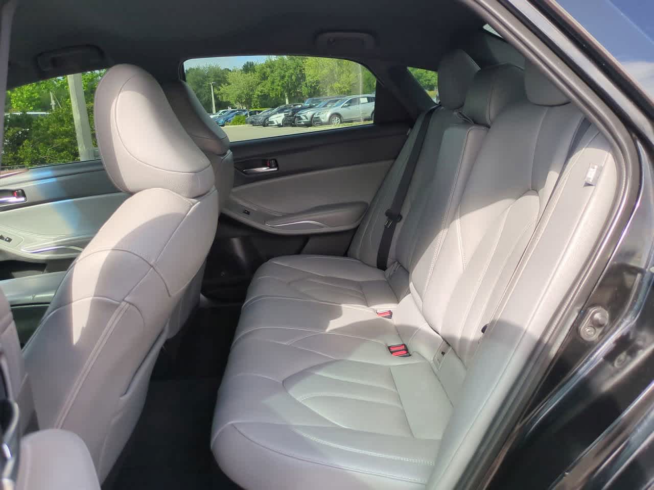 Thumbnail: 2021 Toyota Avalon - 13