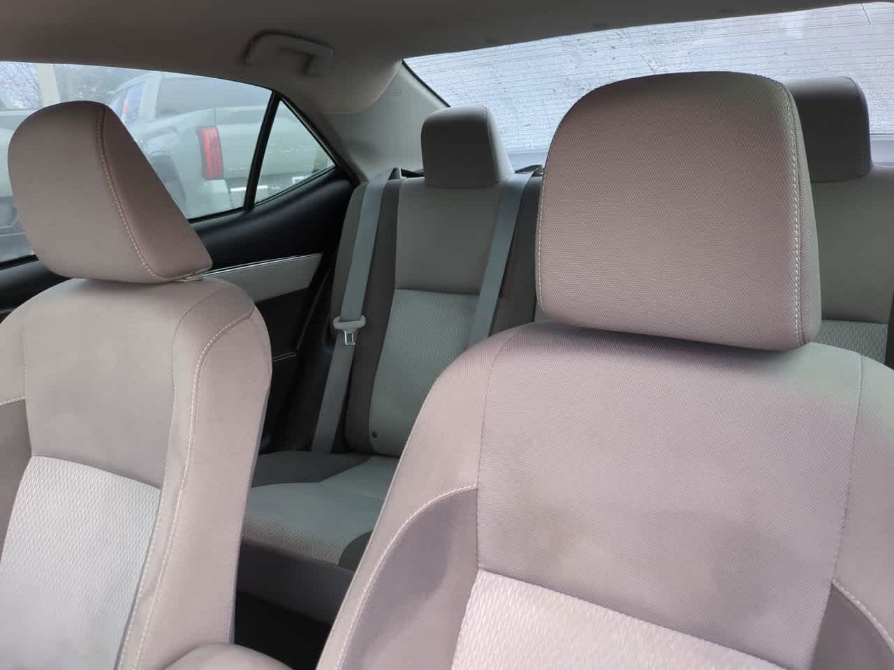 Thumbnail: 2018 Toyota Corolla - 8