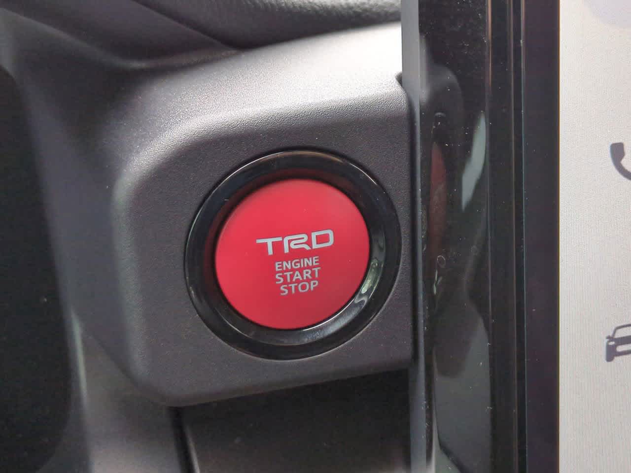 Thumbnail: 2025 Toyota 4Runner - 26