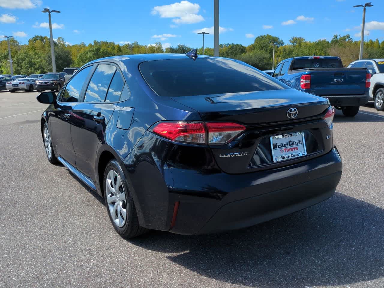 Thumbnail: 2023 Toyota Corolla - 4
