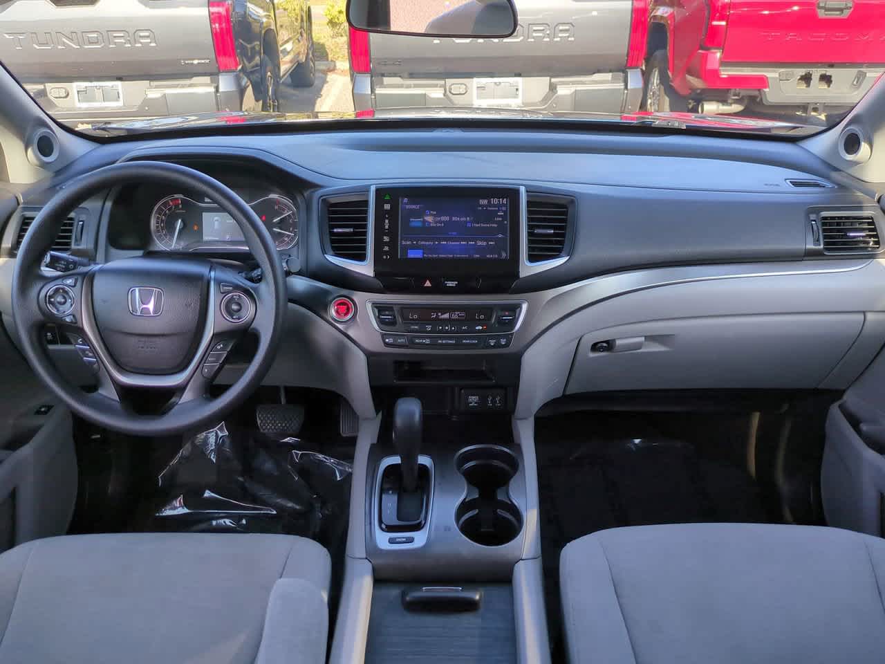 Thumbnail: 2016 Honda Pilot - 15