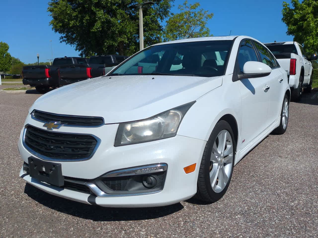 Thumbnail: 2015 Chevrolet Cruze - 2