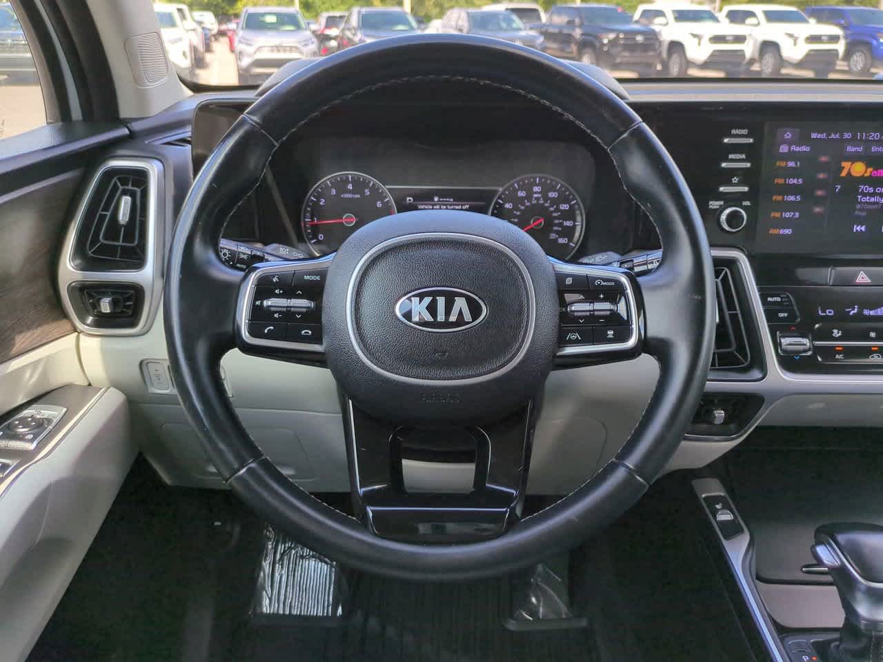 Thumbnail: 2021 Kia Sorento - 16