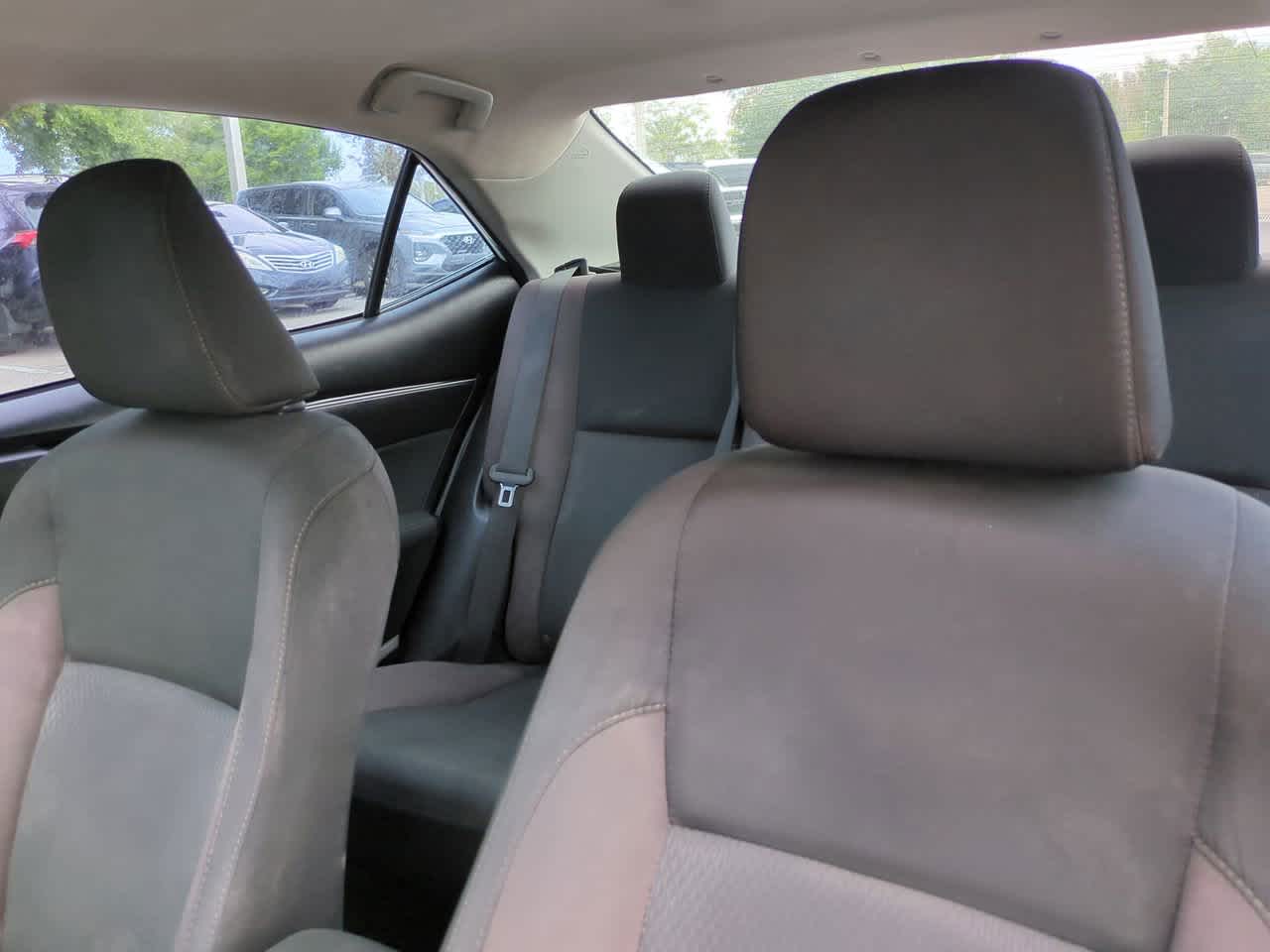 Thumbnail: 2018 Toyota Corolla - 8