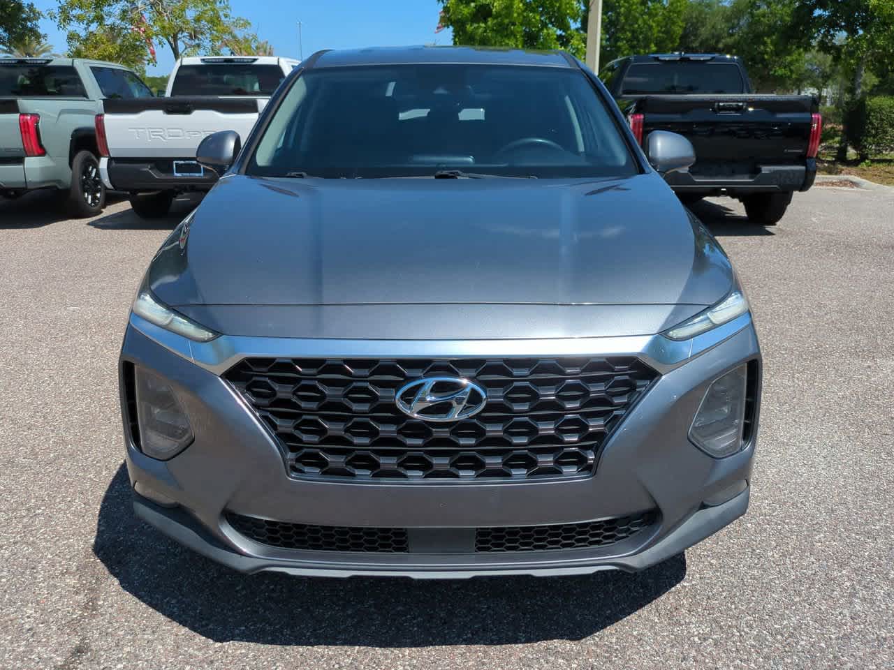 Thumbnail: 2019 Hyundai Santa Fe - 9