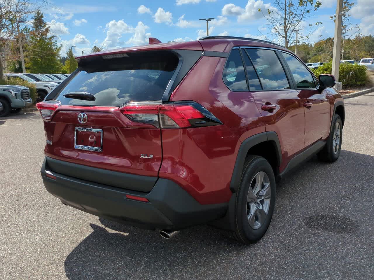 Thumbnail: 2025 Toyota RAV4 - 6