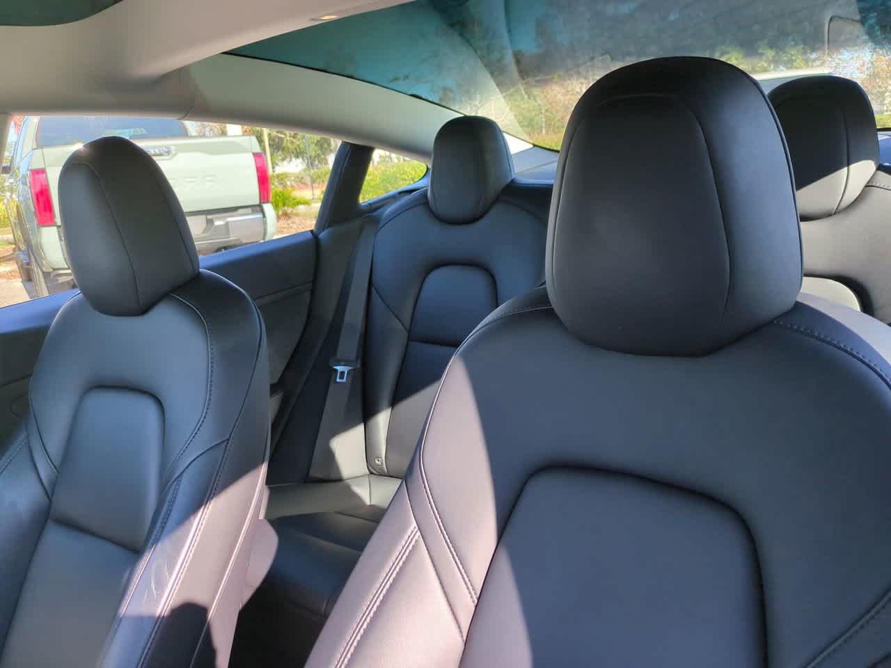 Thumbnail: 2022 Tesla Model 3 - 7