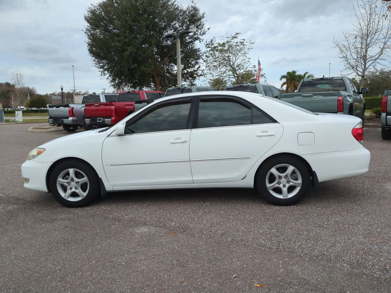 Thumbnail: 2006 Toyota Camry - 3