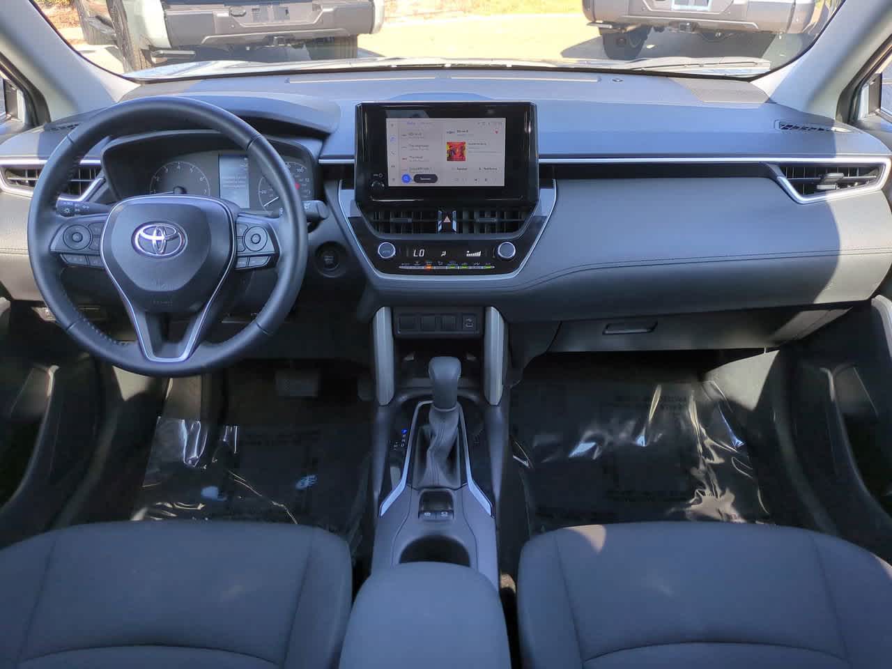 Thumbnail: 2025 Toyota Corolla Cross - 14