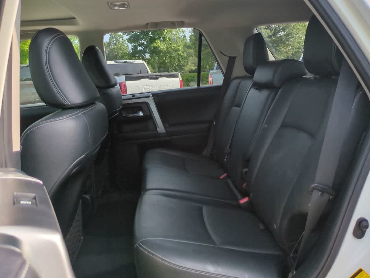 Thumbnail: 2018 Toyota 4Runner - 13