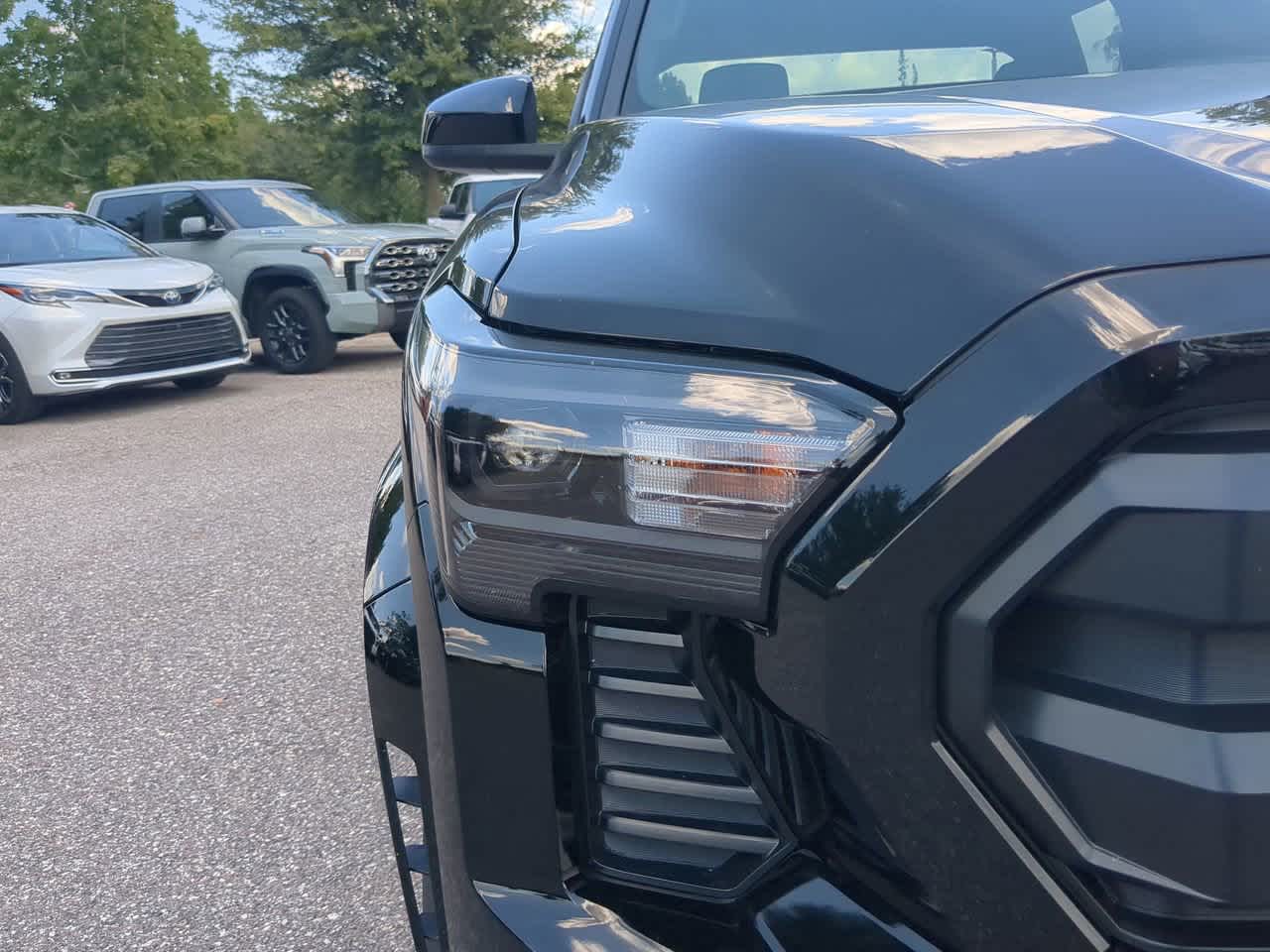 Thumbnail: 2025 Toyota Tacoma - 10