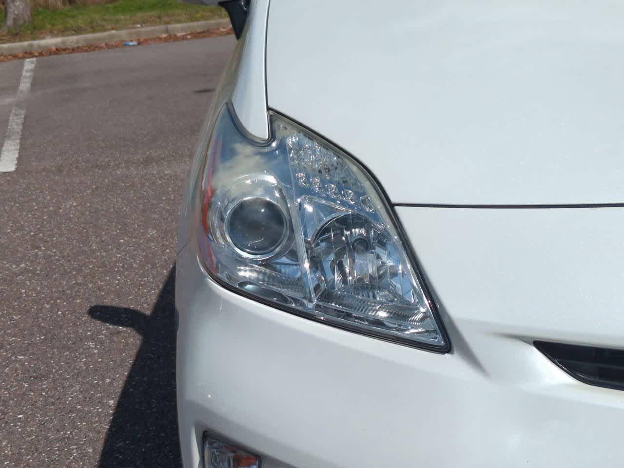 Thumbnail: 2015 Toyota Prius - 10
