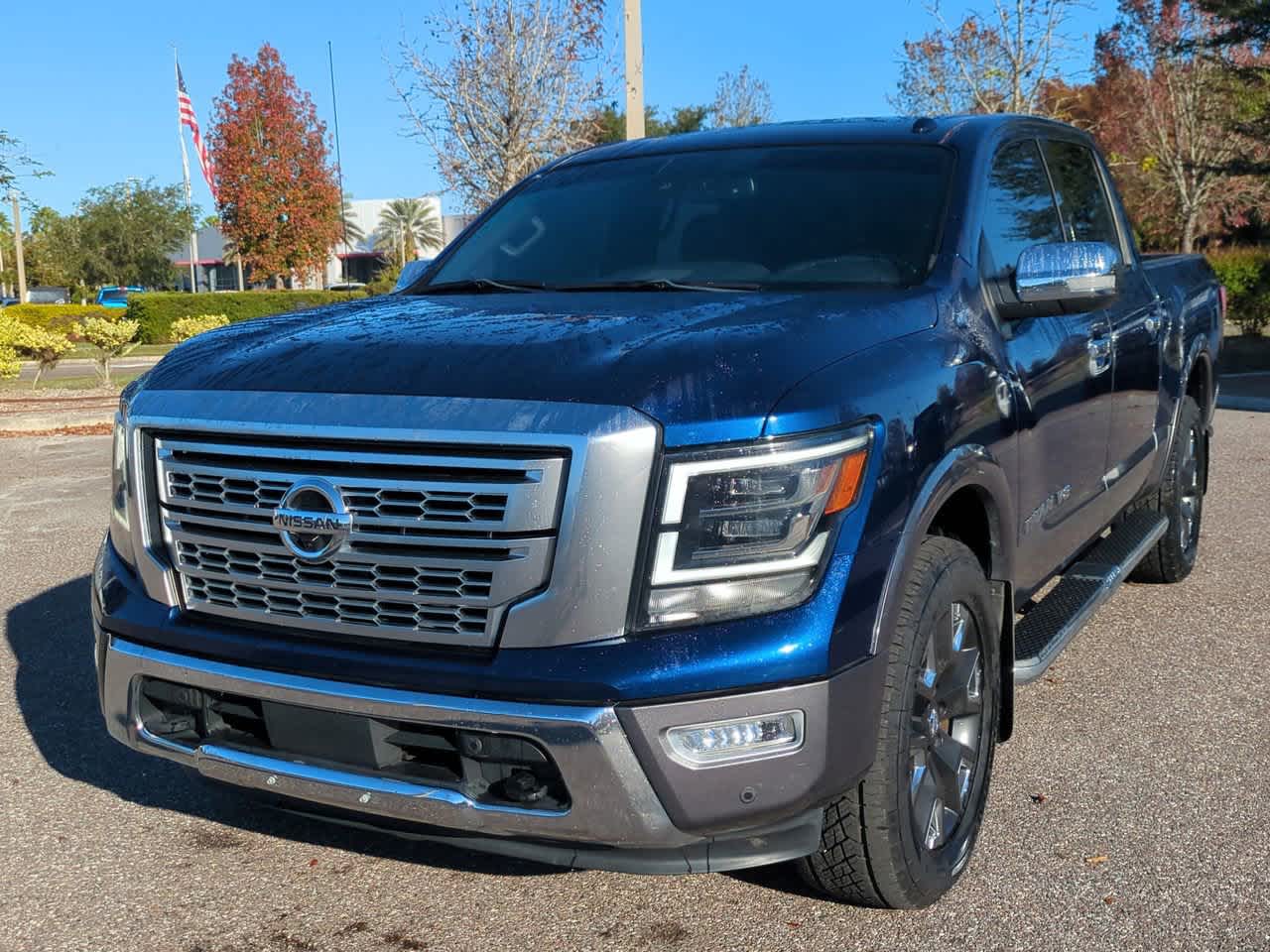 Thumbnail: 2020 Nissan Titan - 2