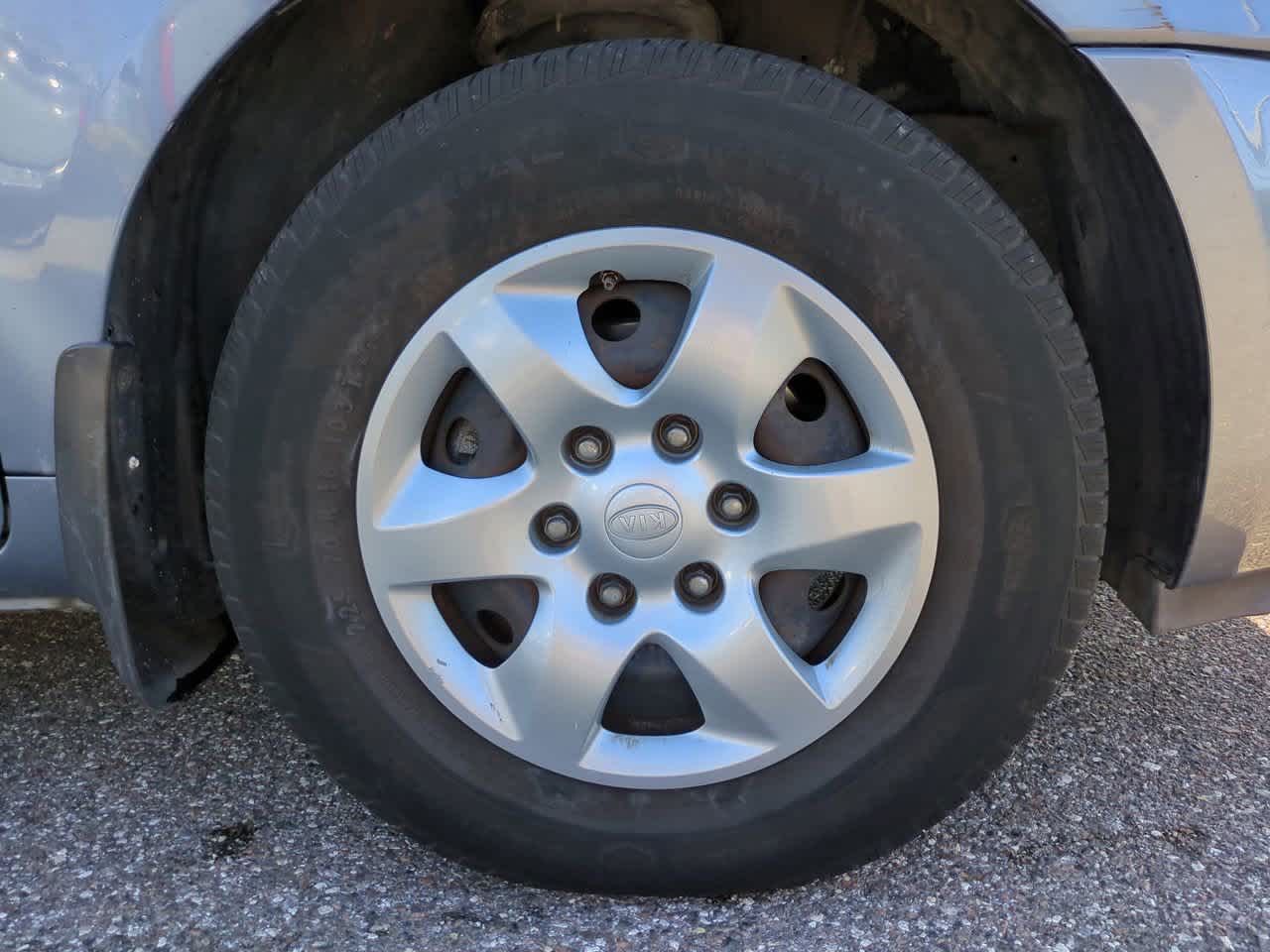 Thumbnail: 2008 Kia Sedona - 11